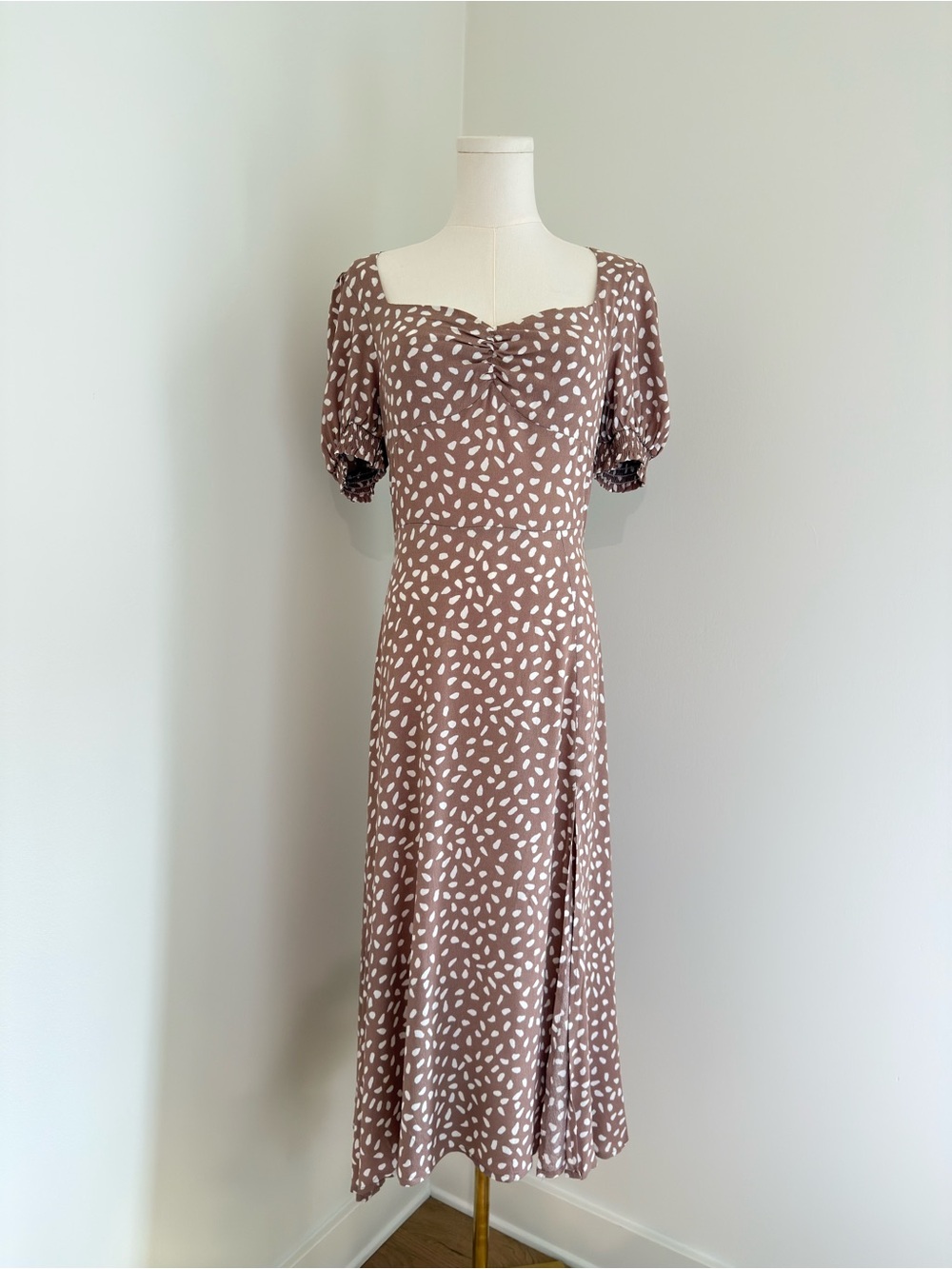 Petal + Pup Frankie Dress Mocha Polka Dot Puff Sleeve Midi Dress Size 6 NWT